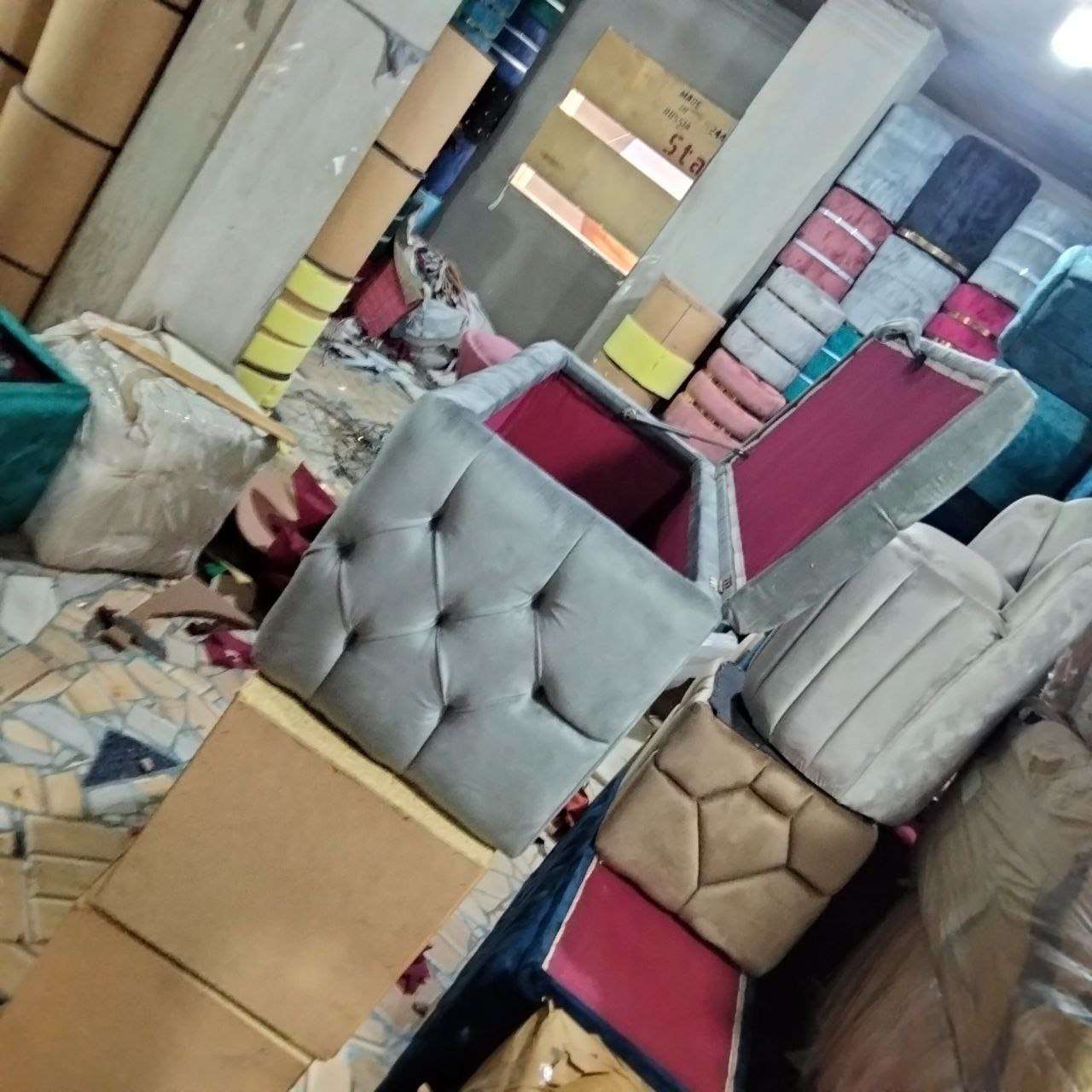 بانكيت مقاس 85*55 سم ارتفاع 40 سم كونتر 21ملل مستورد
