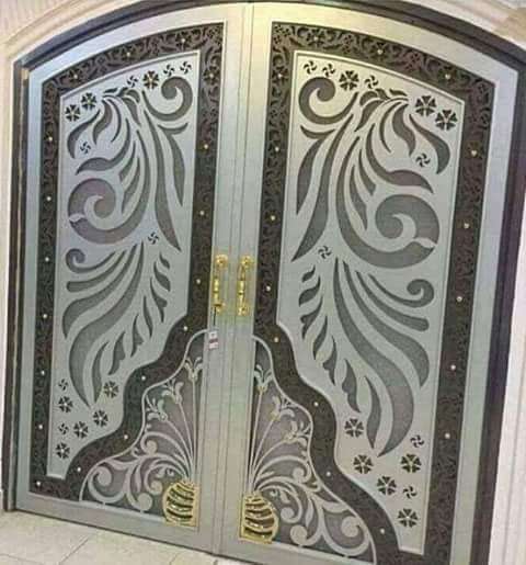 باب ليذر مدخل ڤيلا او عمارة او فندق