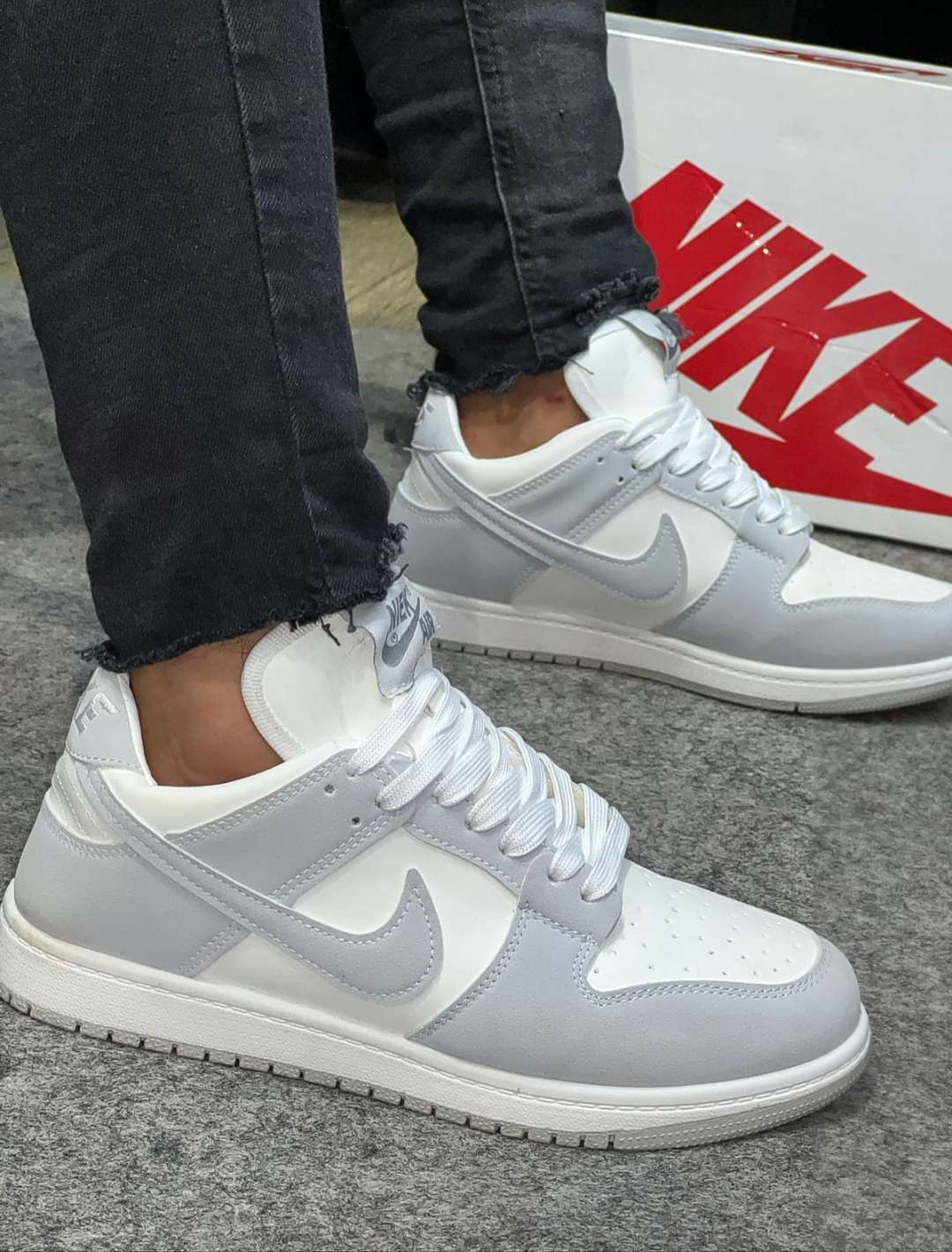 كوتشي Nike SB 2