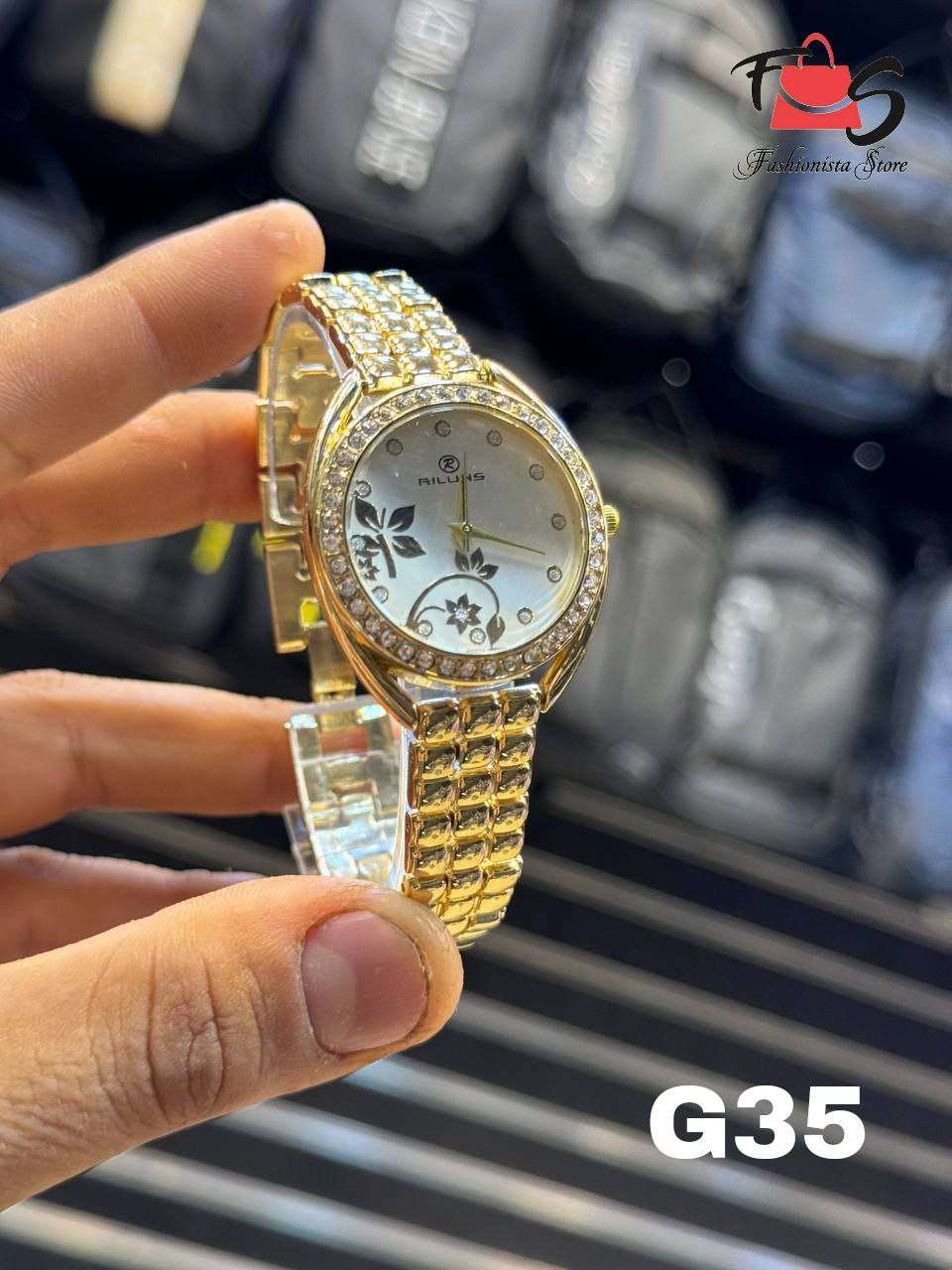 QUARTZ ساعات حريمي