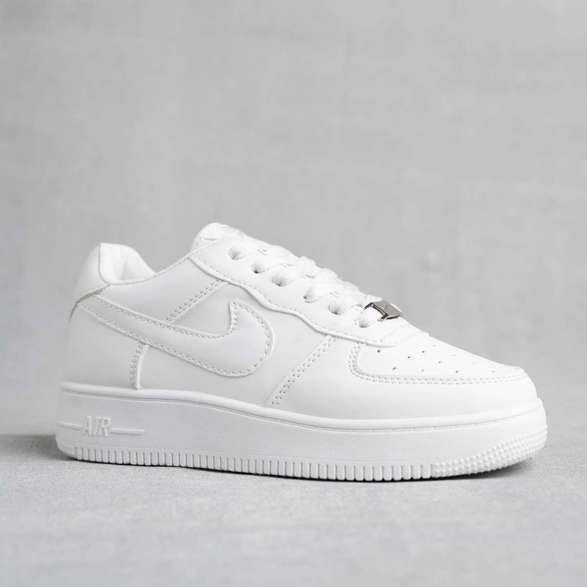 Nike Air Force حريمي