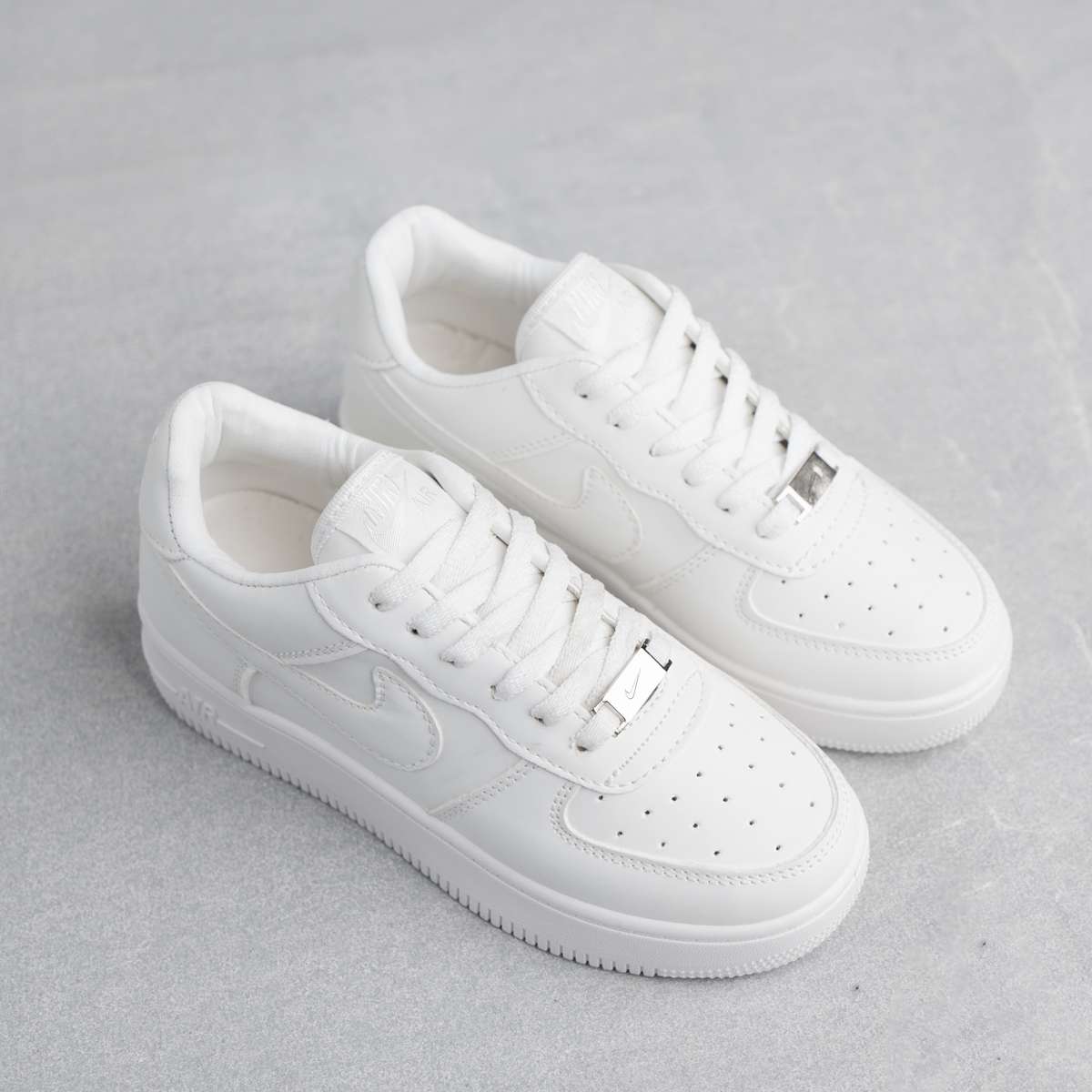 Nike Air Force حريمي