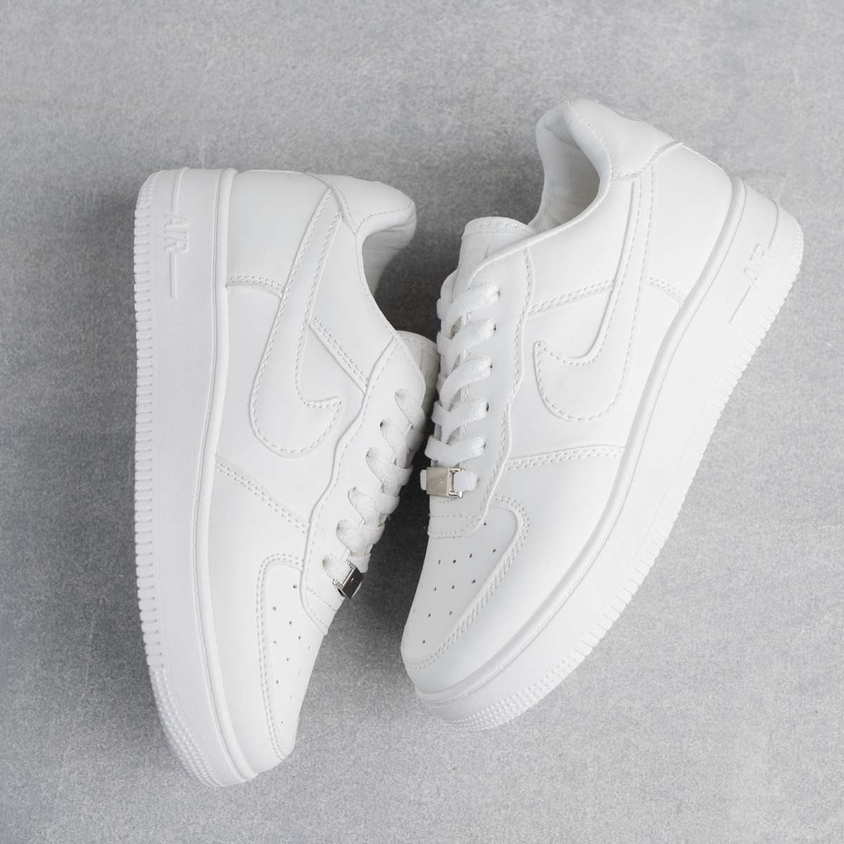 Nike Air Force حريمي