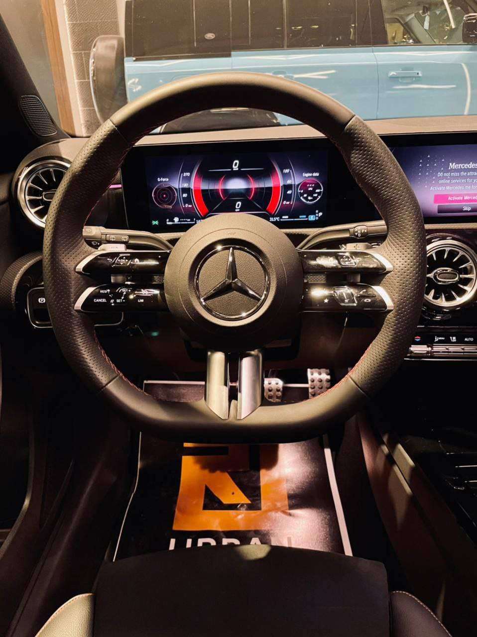 مرسيدس أي 200 موديل 2023 جديده