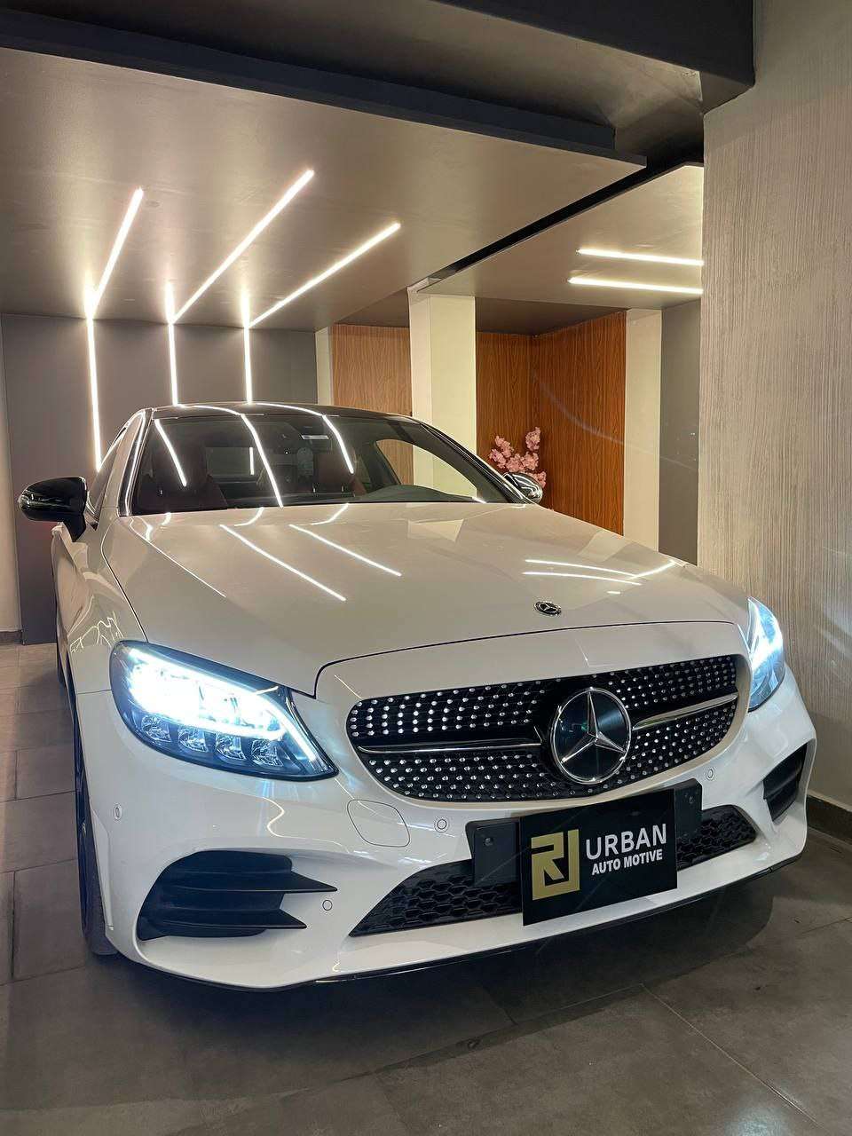 مرسيدس سي 300 كوب