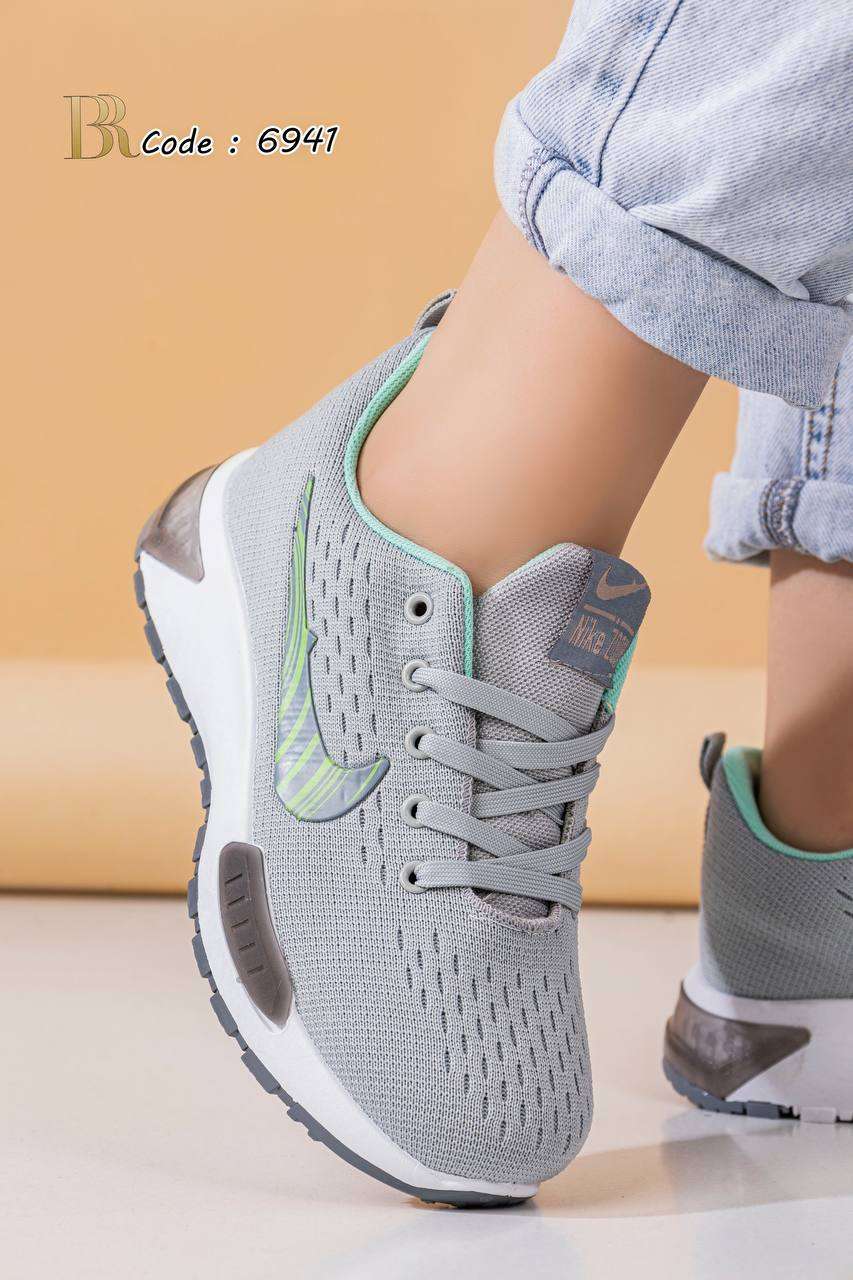كوتشي NIKE | سيزما