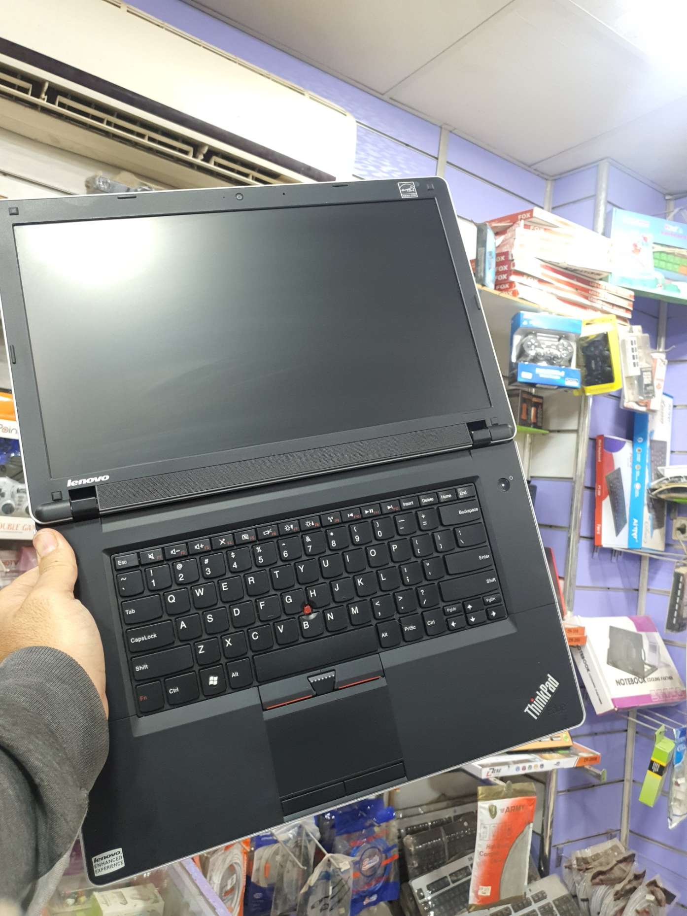 لاب توب ThinkPad