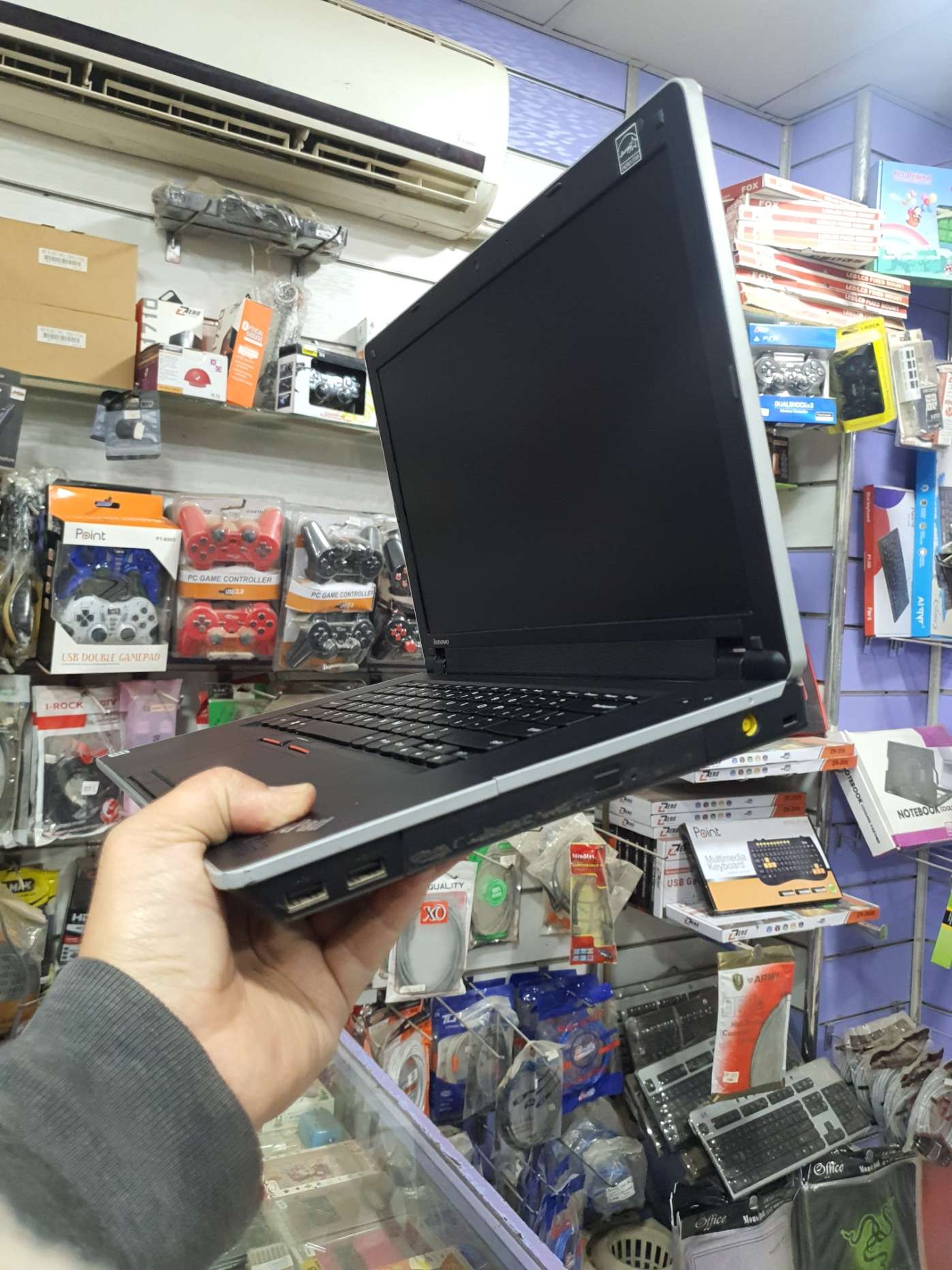 لاب توب ThinkPad