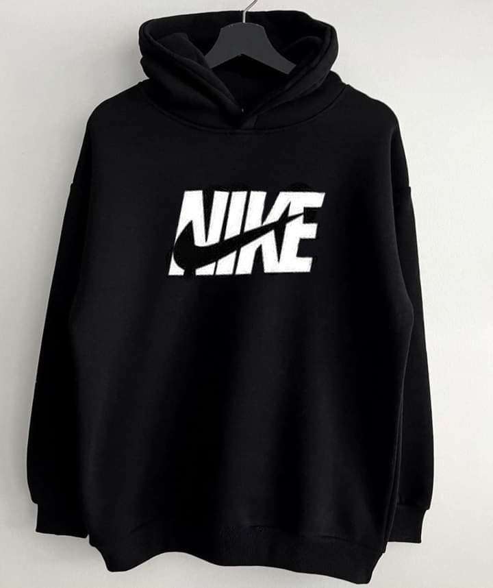 عرض قطعتين من سوى تيشرت Nike شتوي