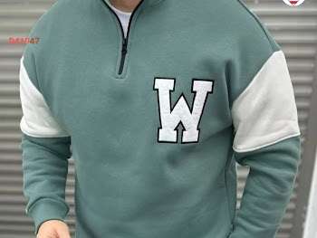 W - سويتشيرت