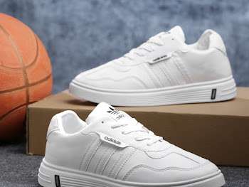 Adidas shoes R12