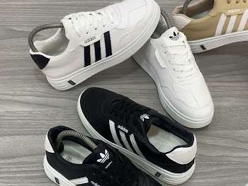 Adidas shoes R12