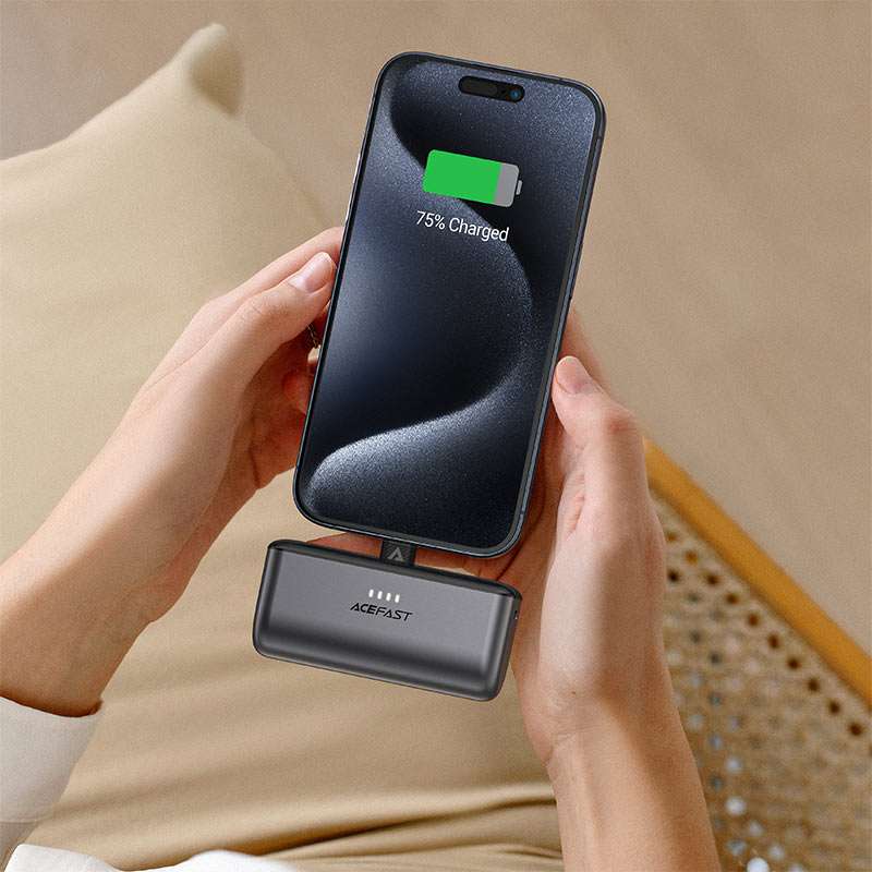 M9 PD20W باور بانك فائق السرعه 5000 ملي امبير