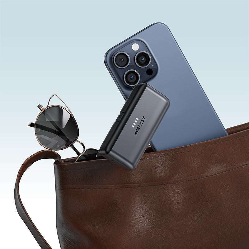 M9 PD20W باور بانك فائق السرعه 5000 ملي امبير