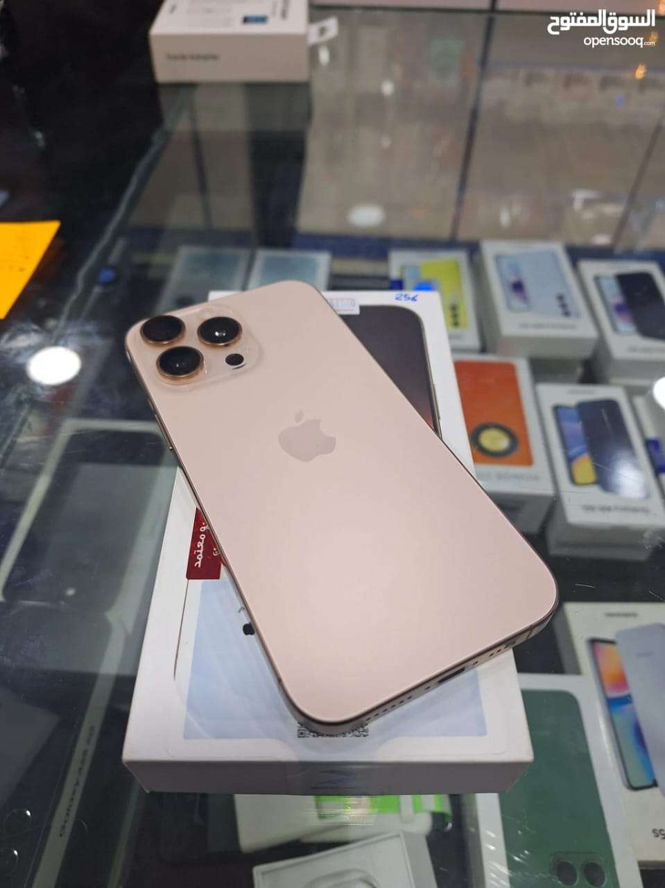 Iphone 16 Pro Maxعلشان بنفكر فيك رجعنا باقوى عرض مع اعلى إمكانيات