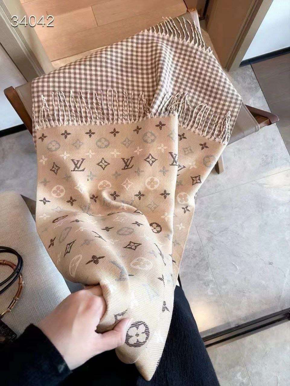 شال صوف ميرور اوريجنال