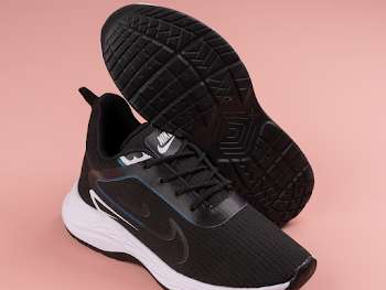 كوتش Nikeحريمي