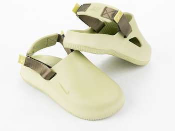Nike Calm Mule ( مخزن 17 )  لينك الميديا