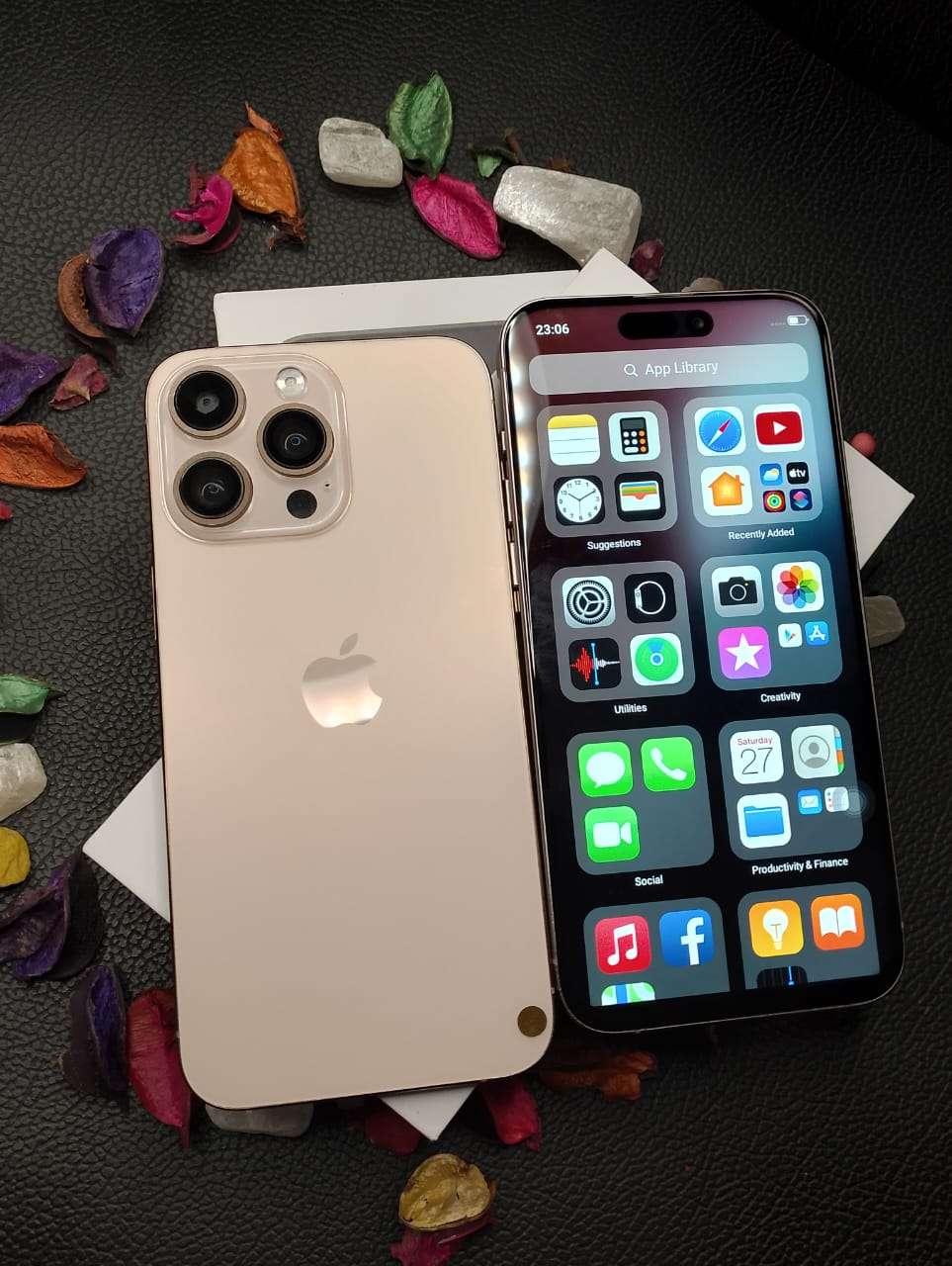 ما تفكرش كتير... iPhone 16 Pro Max بين إيديك بسعر مش موجود في أي حتة!
