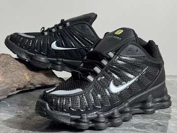 Nike Shox (كوتشي) لو بتدور على ستايل عصري