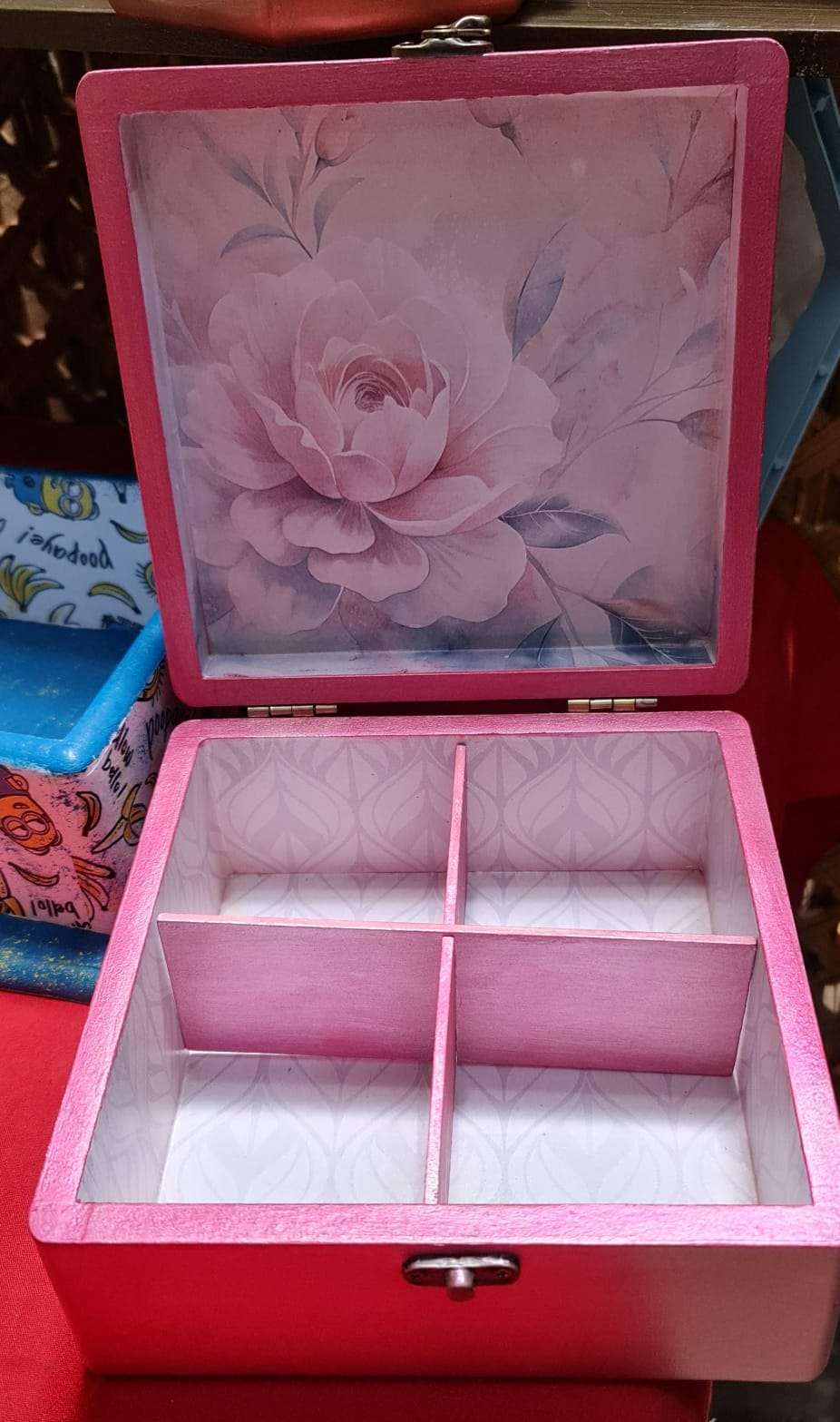 صندوق اكسسوارات بناتي