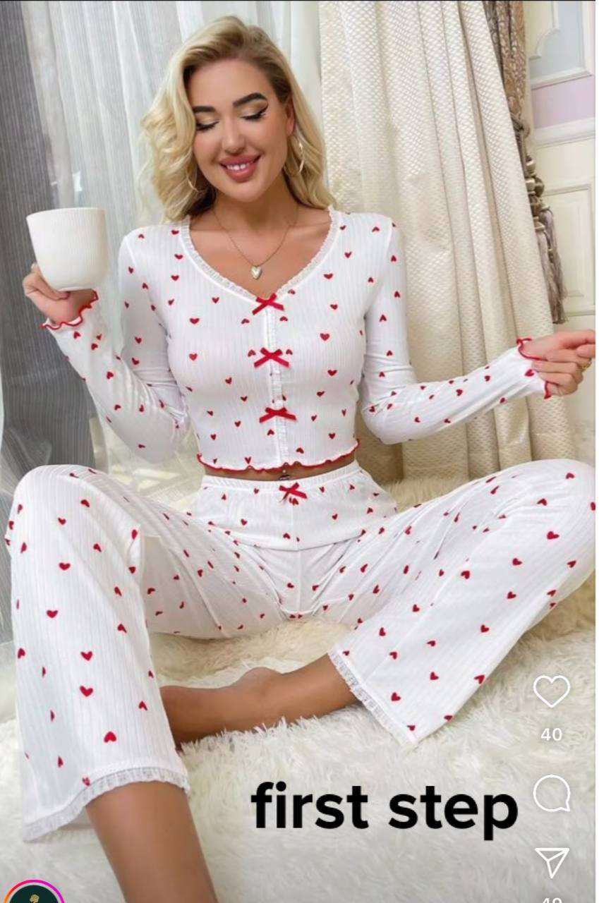 بيجامة كريز 🍒