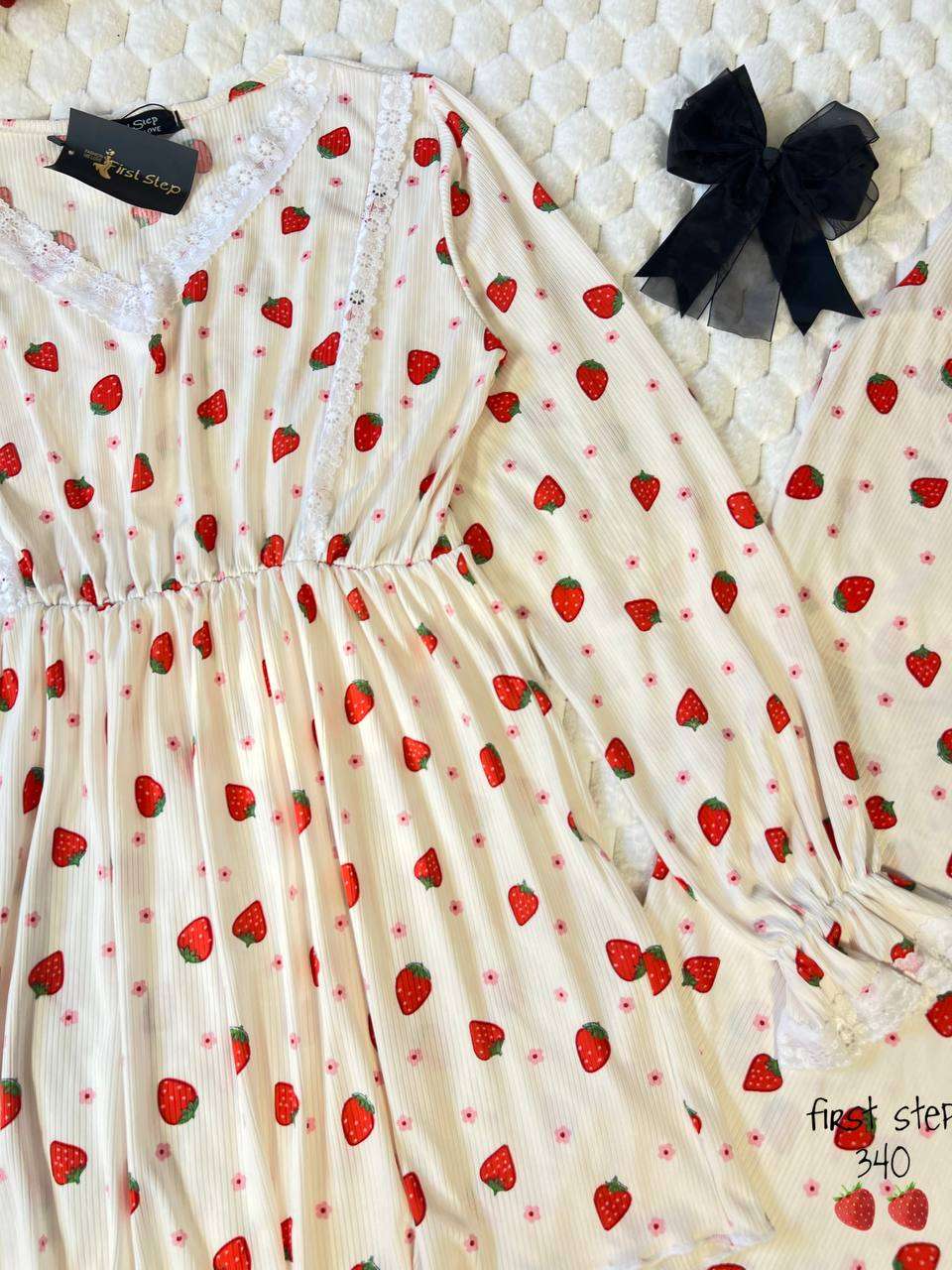 بيجامة فراولة 🍓