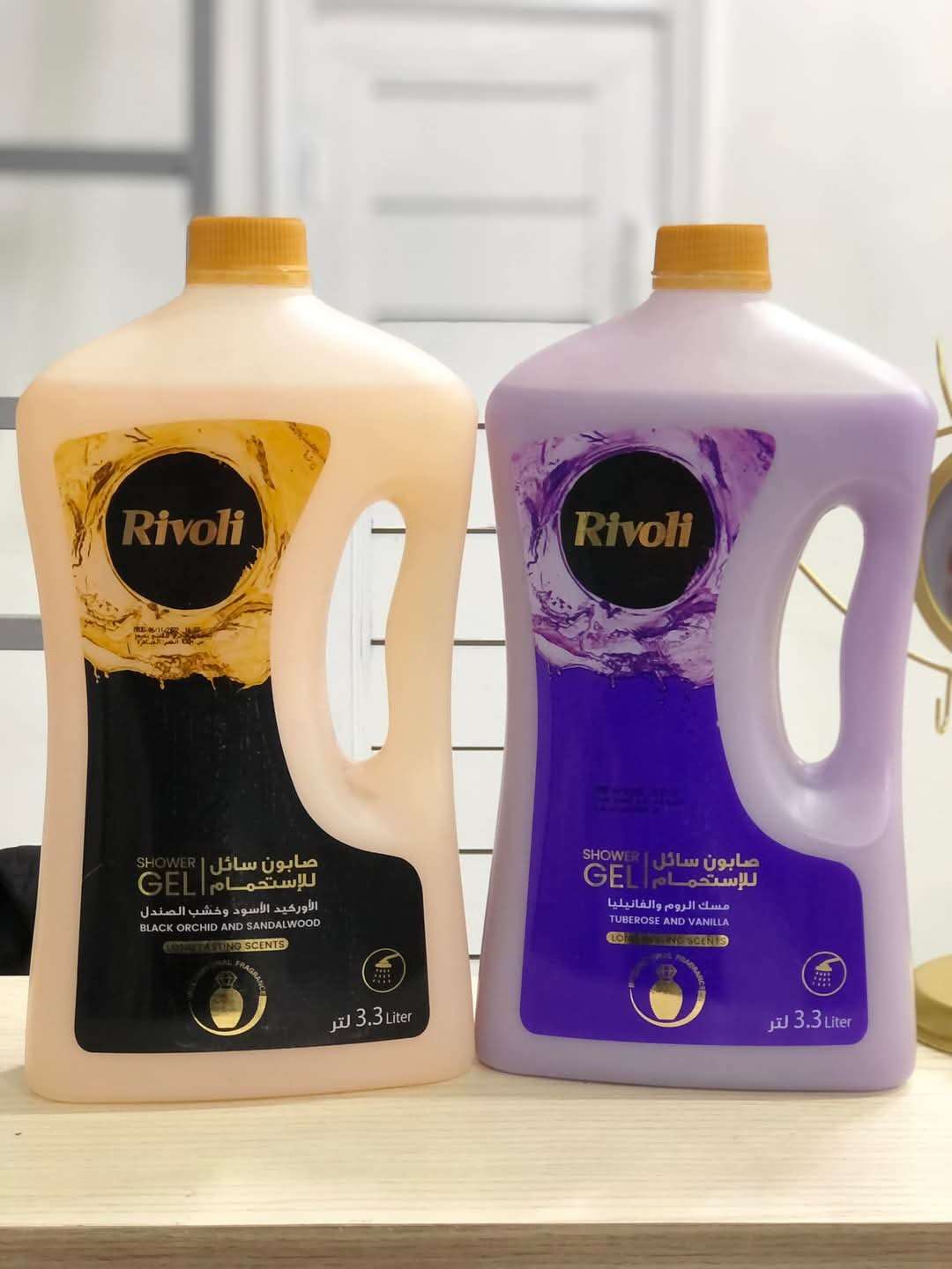 شاور ريفولى ٣ لتر