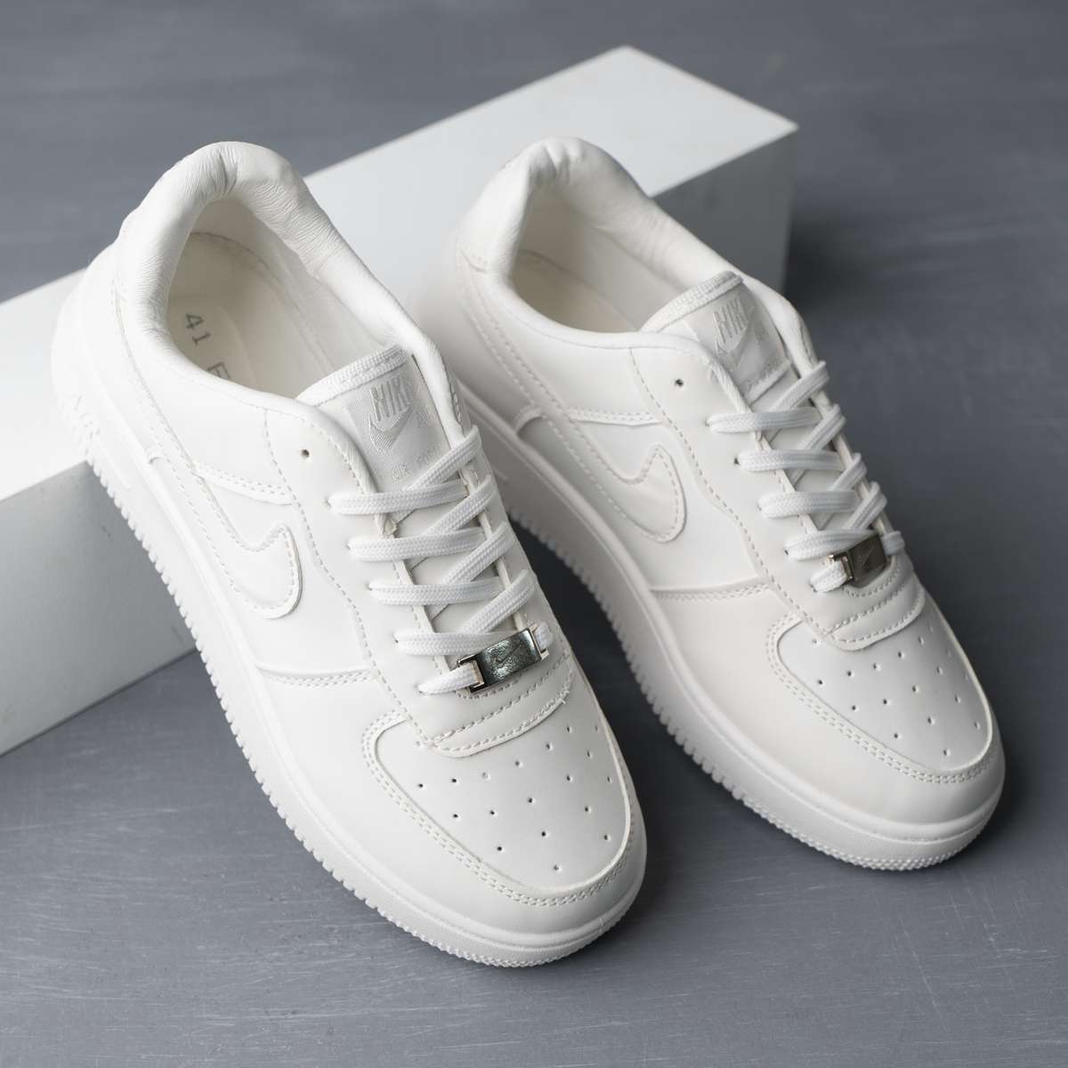 Nike Air Force