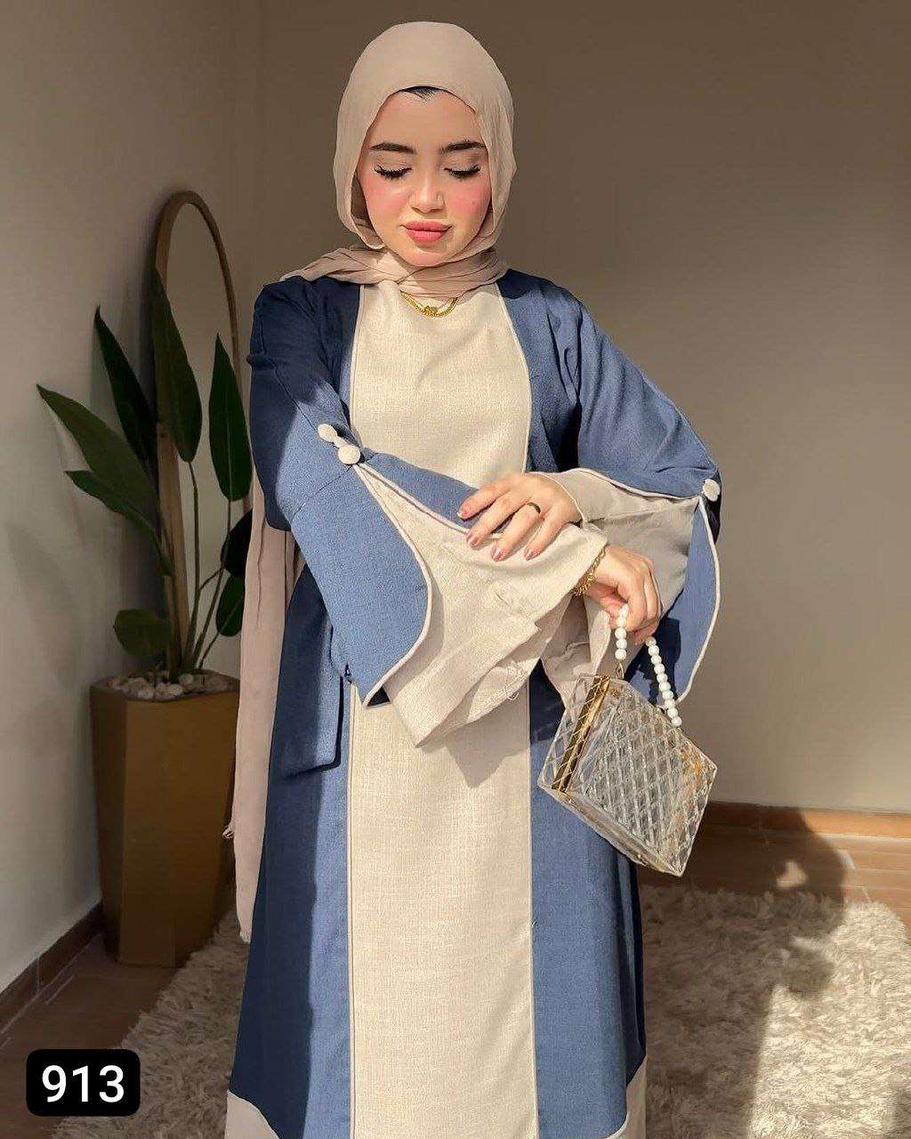 عباية بلونين بحزام تحفة ولا أروع بجد 😍🥳🥳💰💰🥳