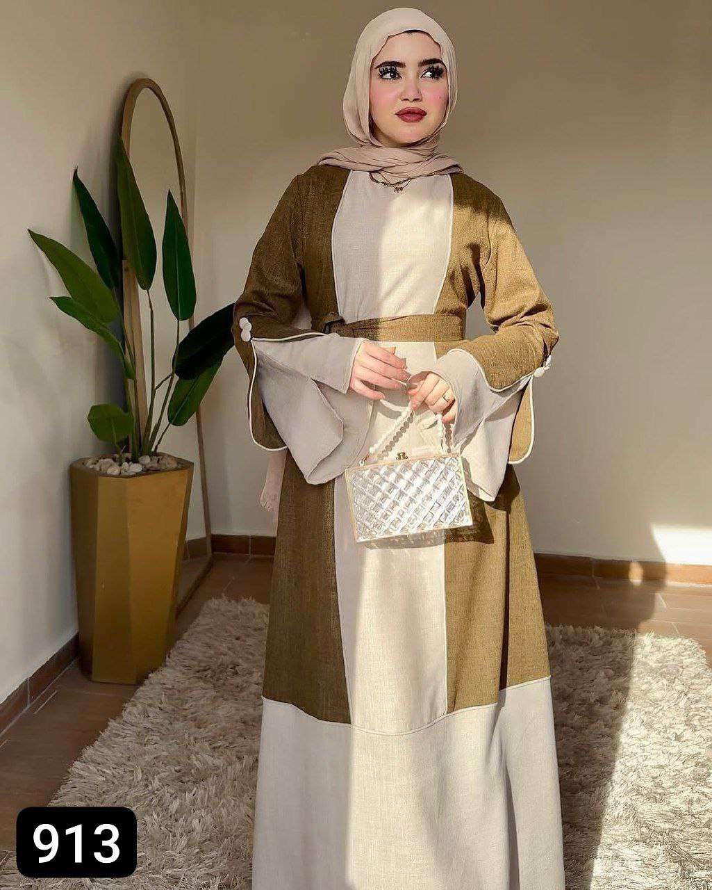 عباية بلونين بحزام تحفة ولا أروع بجد 😍🥳🥳💰💰🥳