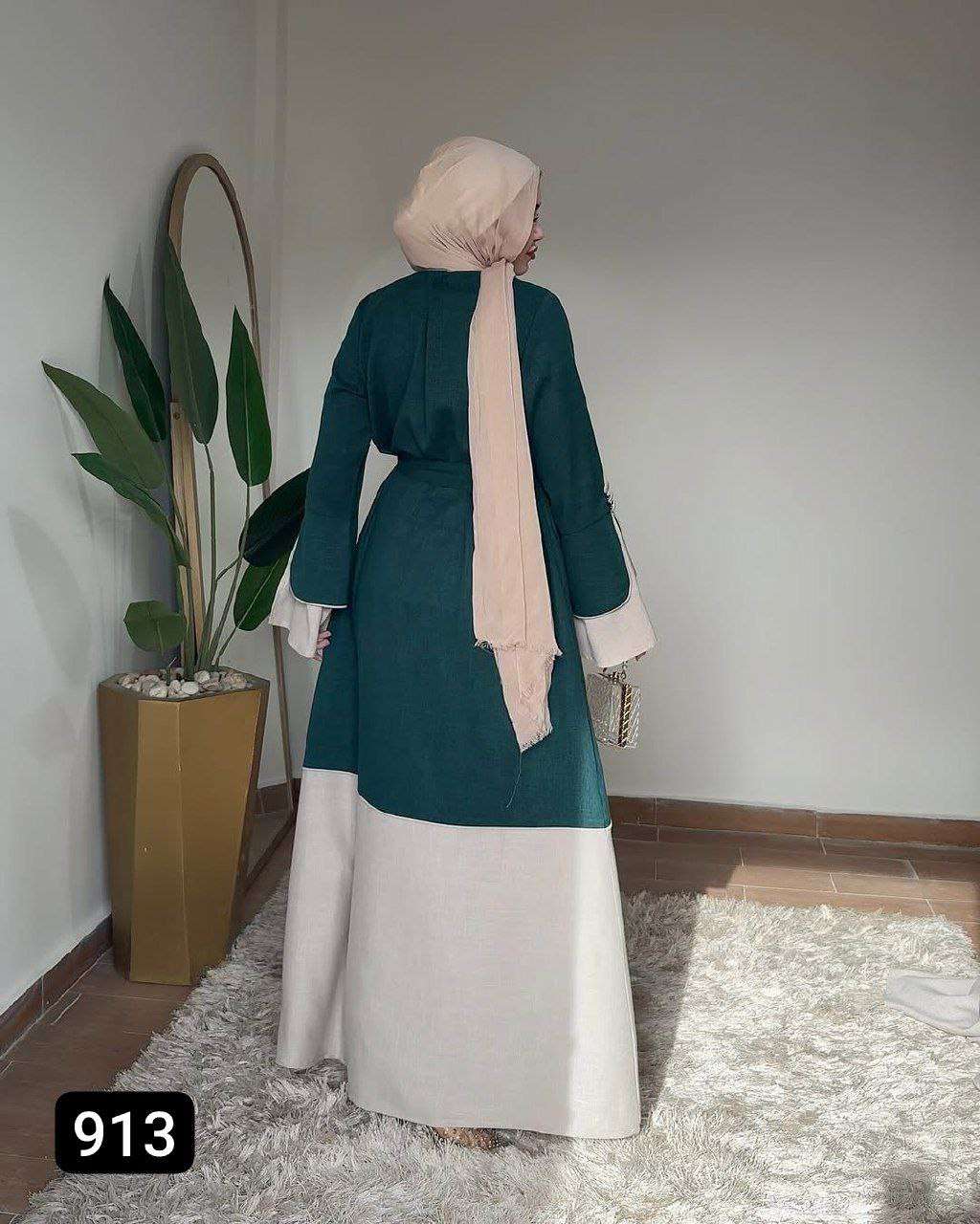 عباية بلونين بحزام تحفة ولا أروع بجد 😍🥳🥳💰💰🥳