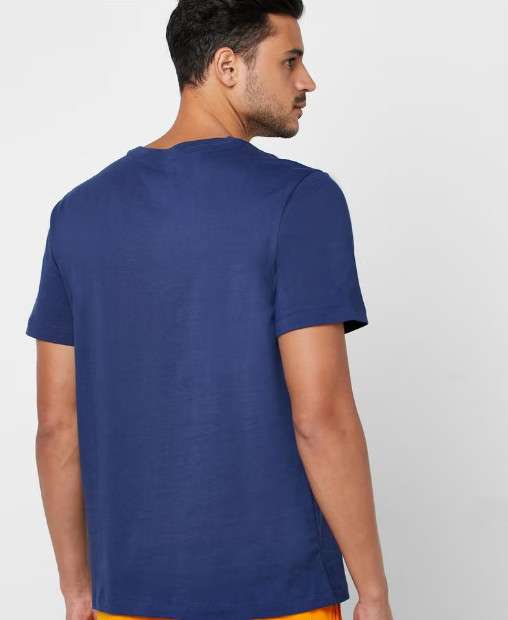 نايكي تيشيرت بشعار الماركة فيتنامي Nike Vietnam Logo T-Shirt
