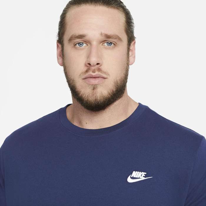 نايكي تيشيرت بشعار الماركة فيتنامي Nike Vietnam Logo T-Shirt
