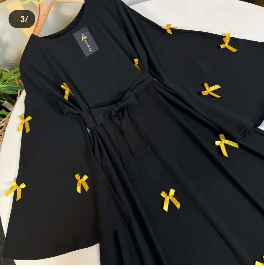 عبايه فيونكة