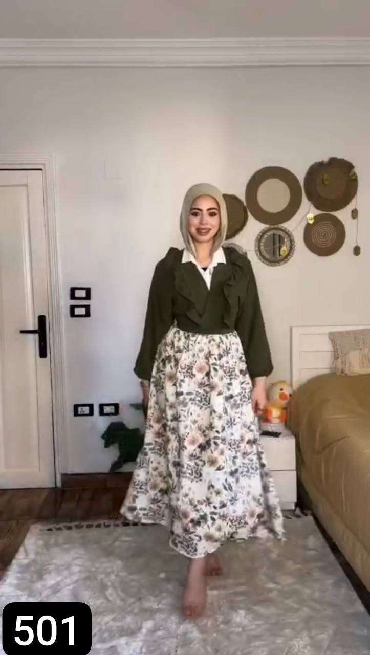 لجيبة والبلوزة اللي هيخليكي قمر