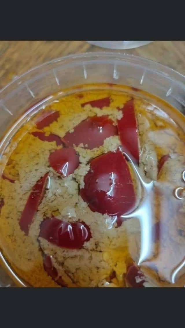 جبنة لهاليبو وحوح  سبريد قديمة بالفلفل الاحمر و الطعم بطارخ سبريد