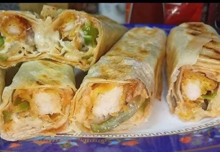 العيش السوري علي اصلة الي هتفضلية لعمل الشاورما و الحش ات الي تحبيها