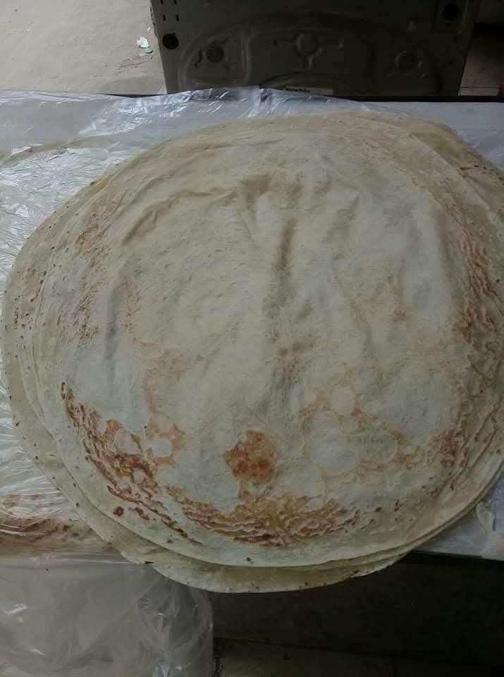 العيش السوري علي اصلة الي هتفضلية لعمل الشاورما و الحش ات الي تحبيها