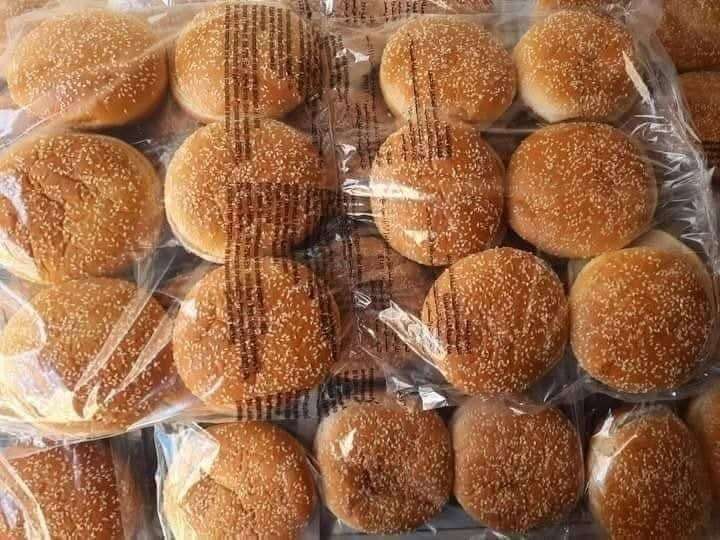 العيش بافلو و عيش ماك بالسمسم عيش المطاعم الطازة
