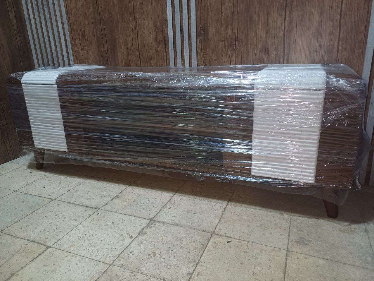 ترابيزه شاشه دهان اوستر