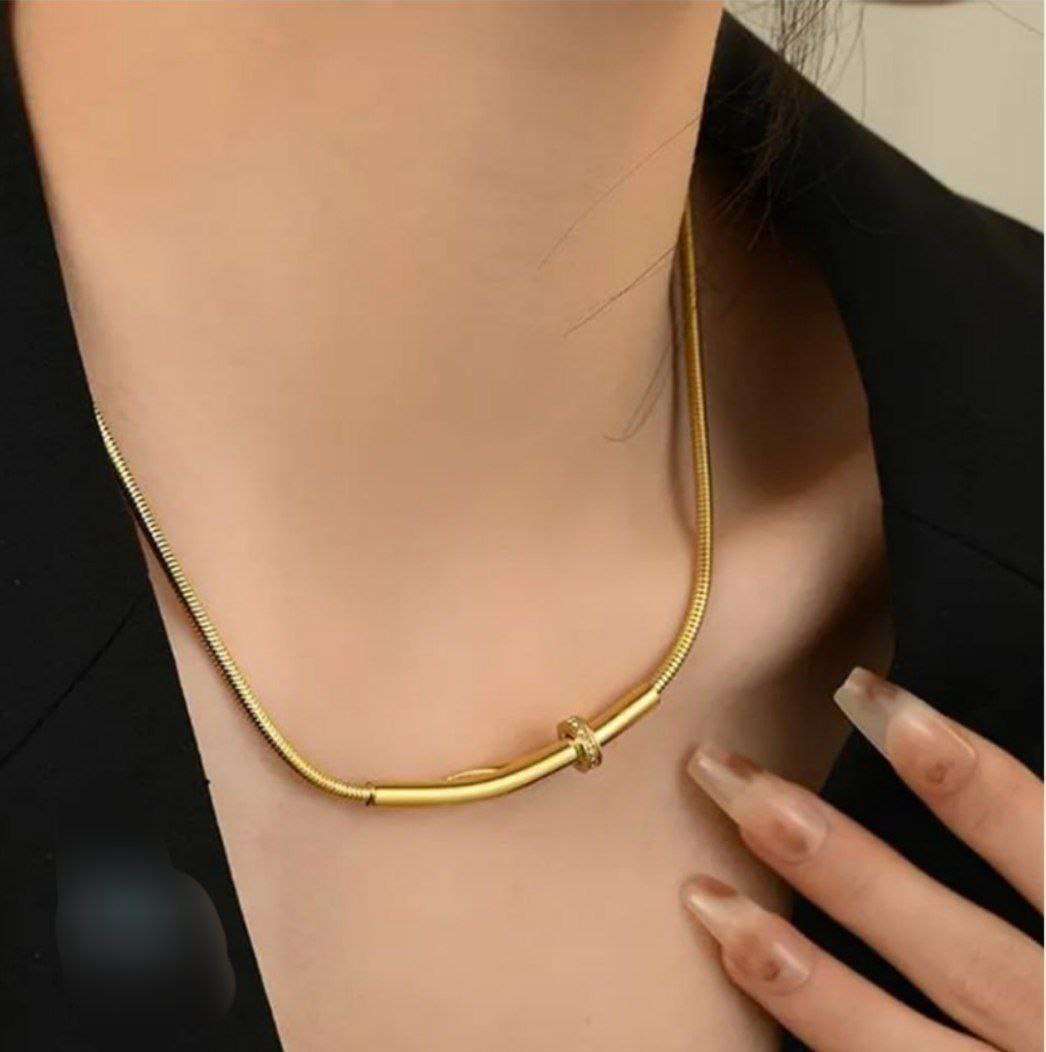 كوليه مسمار فصوص 🔥✨
ستانلس ستيل اعلي جودة 🤩
