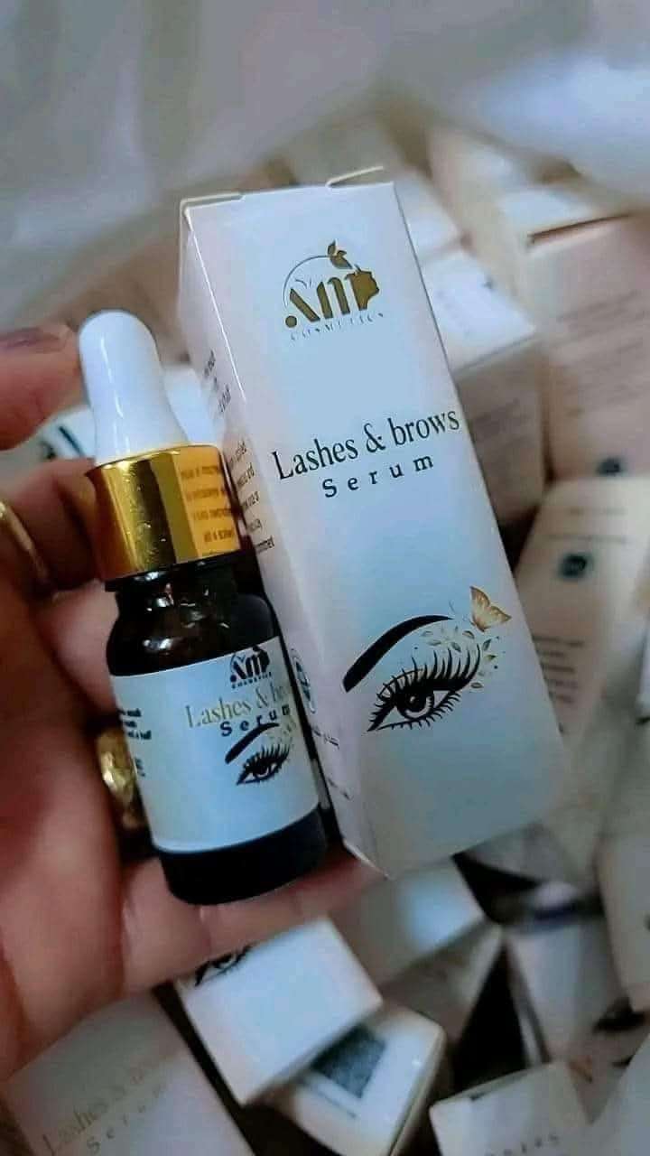 سيرم لتطويل الرموش و الحواجب