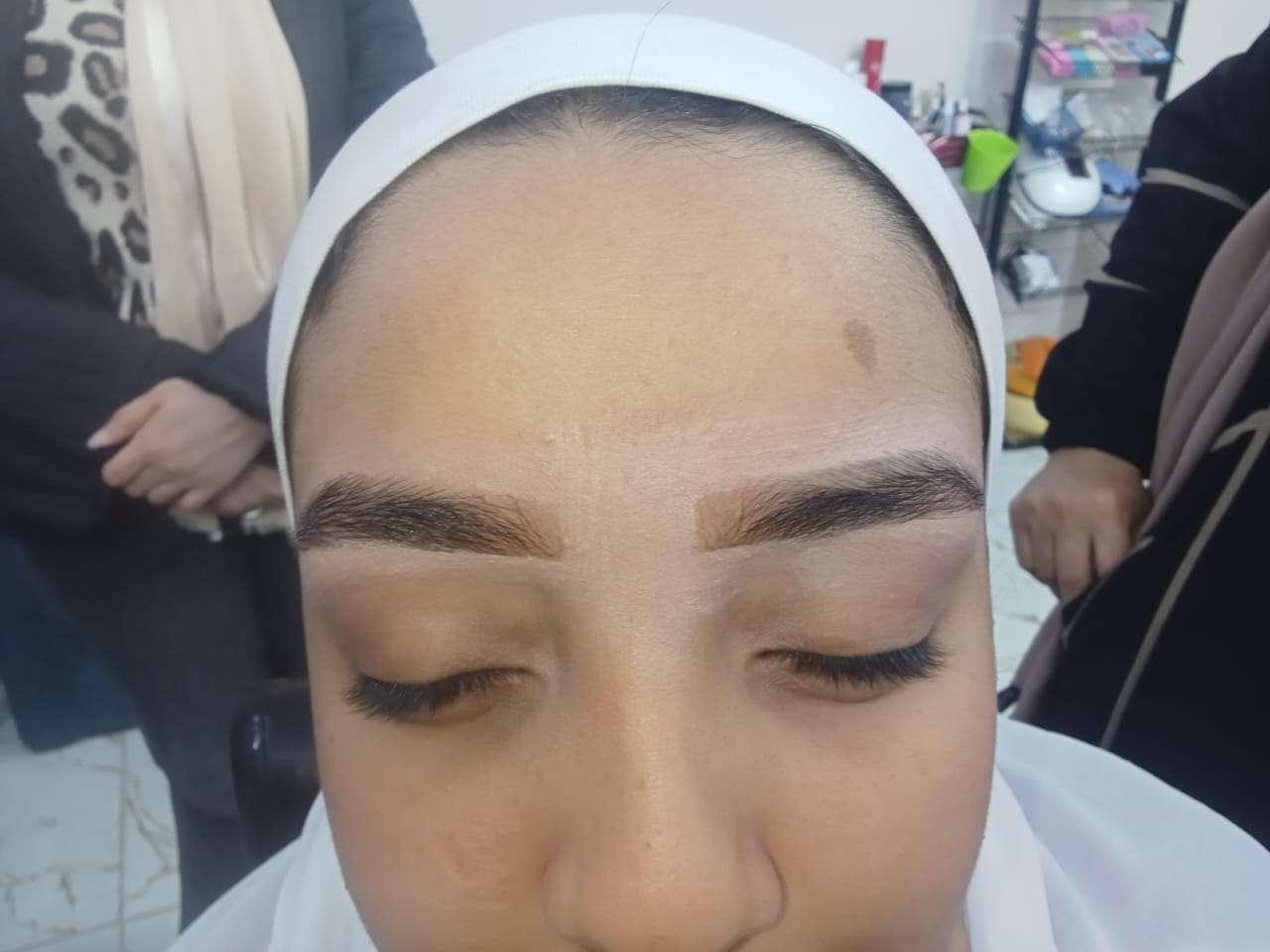 فيك نيلز ولاشيز ومكرو وتريمنت للشعر