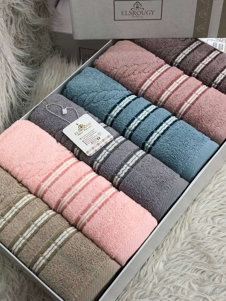علبة فوط جاكار