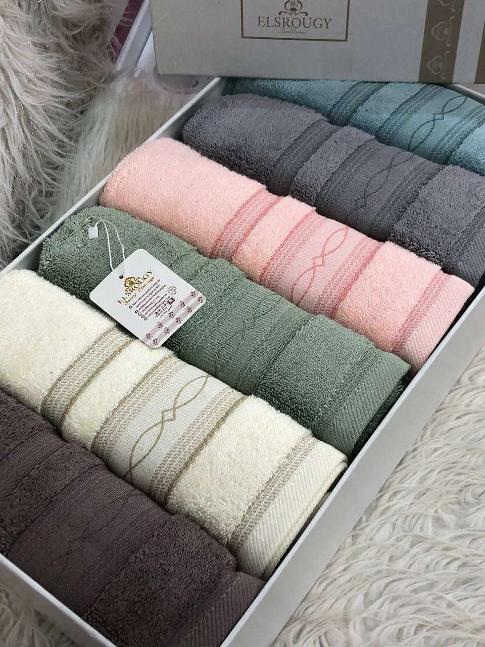 علبة فوط جاكار  قطن صافي 6 قطع مقاس 50*10