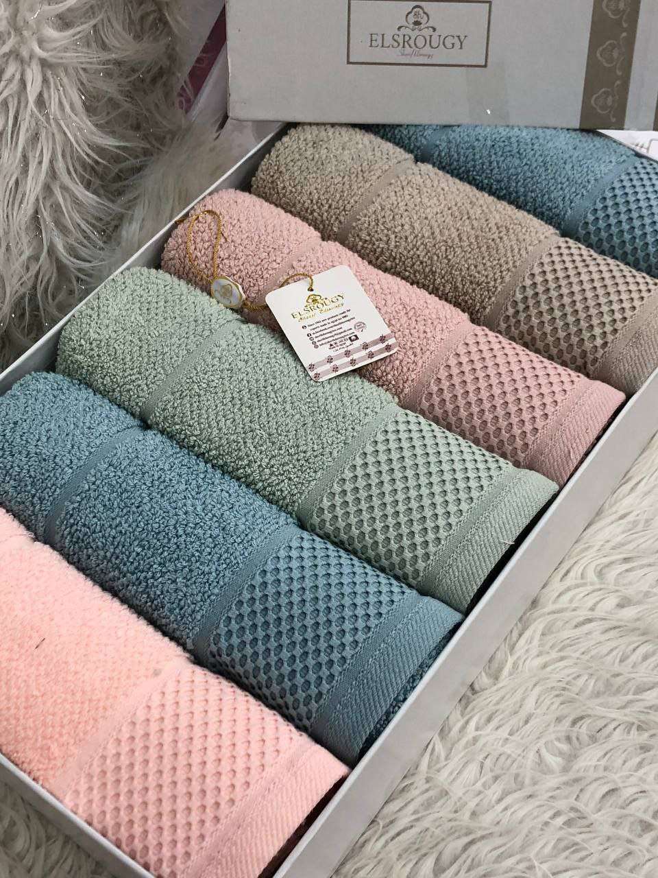 علبة فوط جاكار قطن صافي 6 قطع مقاس 50*100الس