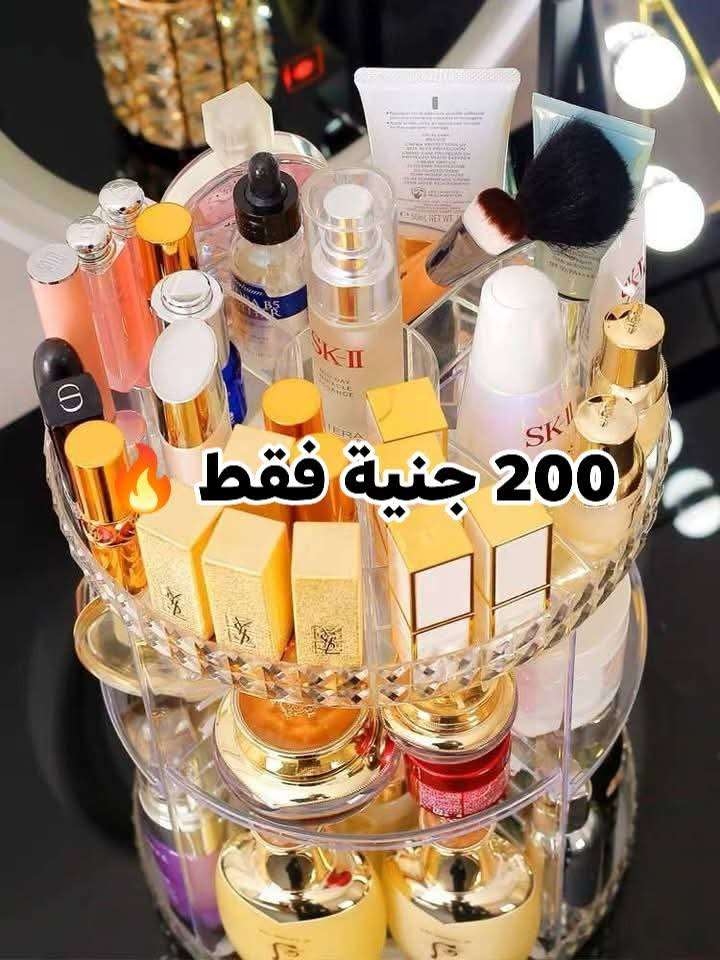 منظم مكياج شفاف