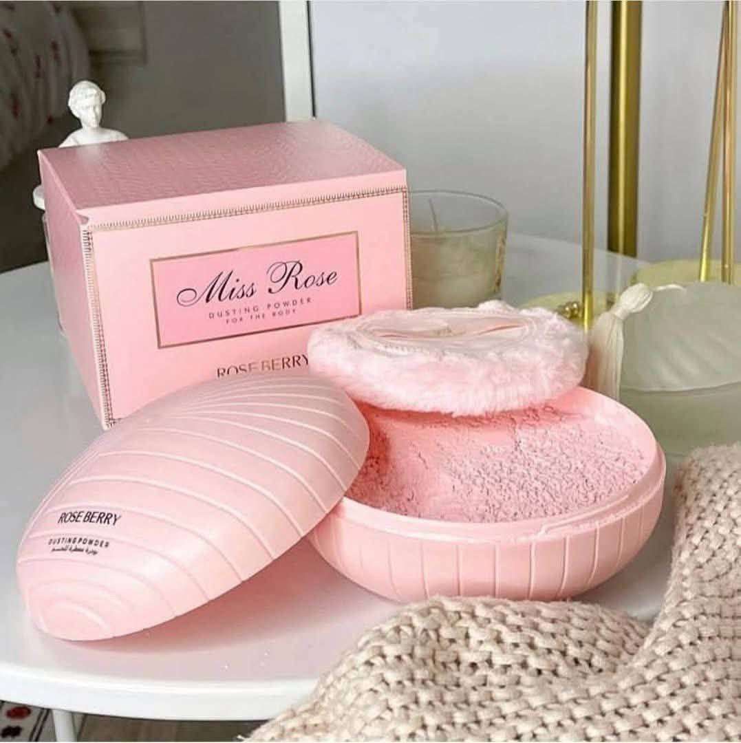 بودره الجسم من روز بيري