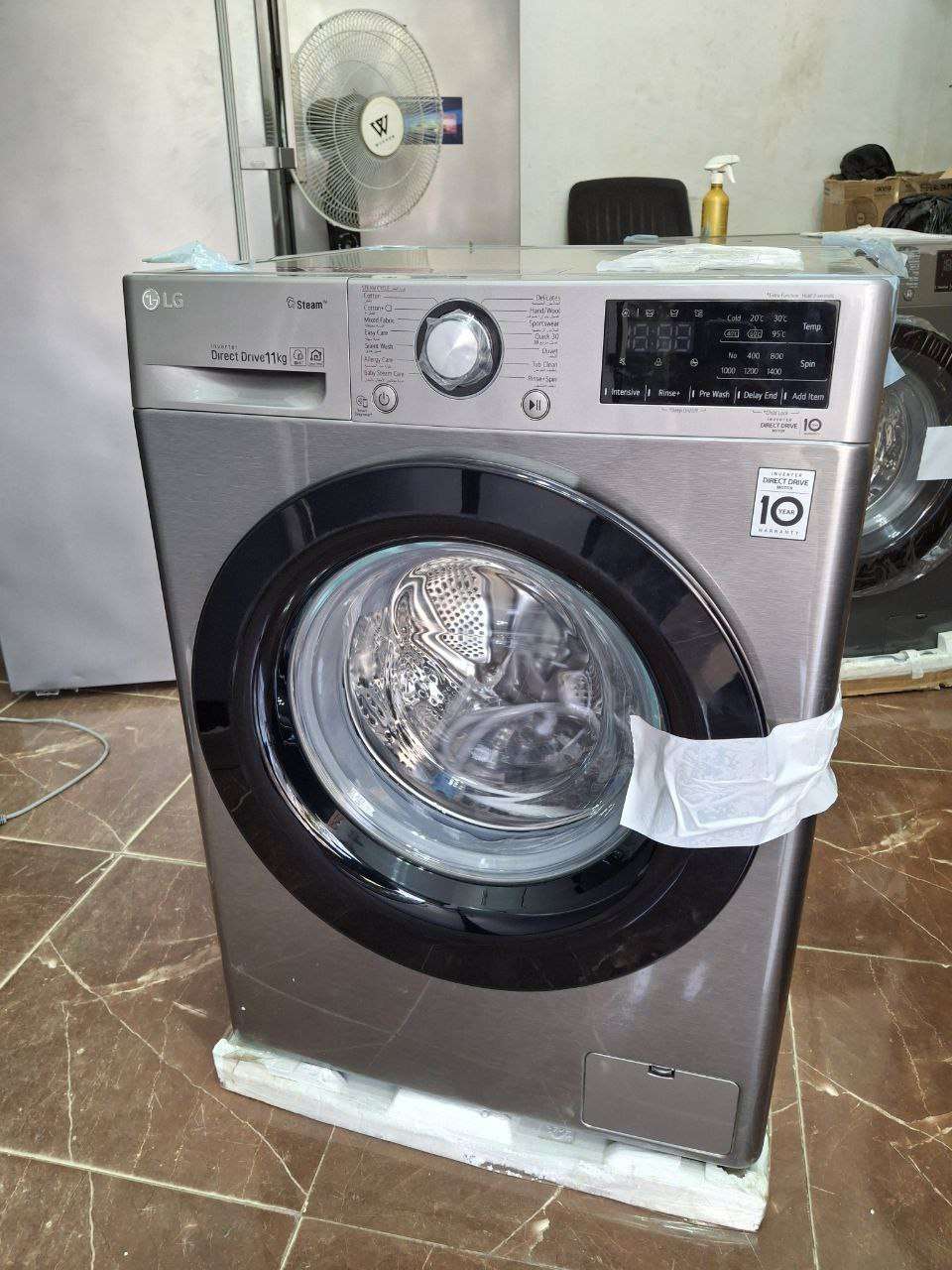 غسالات LG إل جي 11 كيلو فيفاتشي برو